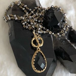 Gold and Black Teardrop Pendant Necklace - Elegant Women's Jewelry